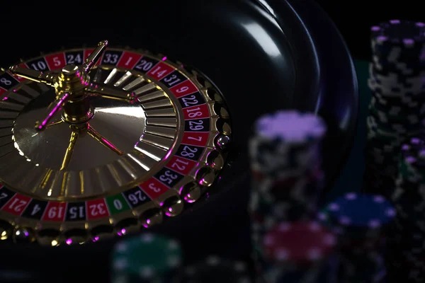 Mobile app dashboard showing live casino tables, sports markets, and payment options